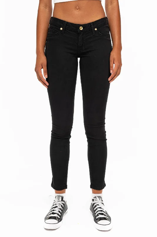MARILYN SKINNY IN BLACK ON BLACK Monochromatic All